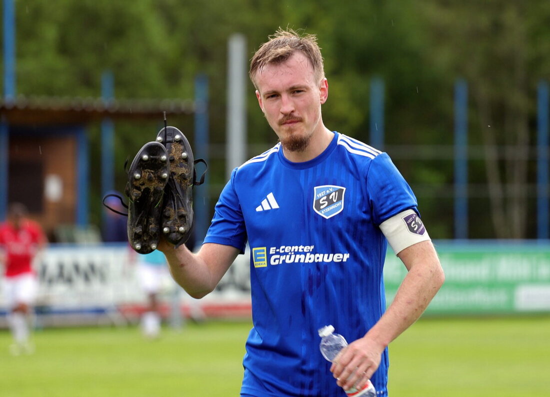 Etzenricht. Das kleine Wunder blieb diesmal aus: Nach der zweiten Niederlage in der Relegation gegen Wenzenbach steht der Abstieg des SV Etzenricht fest. Nach ihrem 14. Jahr in der Landesliga müssen die Oberpfälzer den Gang zurück in die Bezirksliga Nord antreten, während Wenzenbach erstmals den Sprung in die Landesliga Mitte schafft.