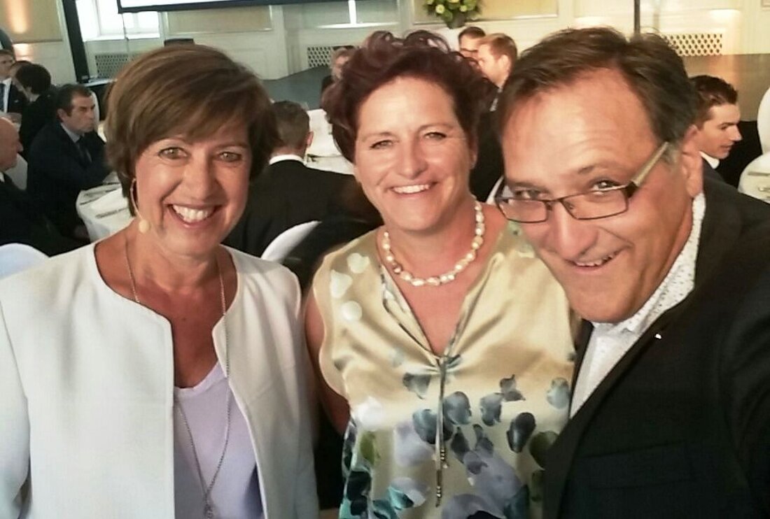 Neustadt/WN. “Wir sind stolz und freuen uns riesig!”, strahlt Carola Sengenberger. Sie und ihr Mann Armin sind mit ihrer Firma Armin Sengenberger – Haare und Kosmetik aus Neustadt/WN als eines [&hellip;]