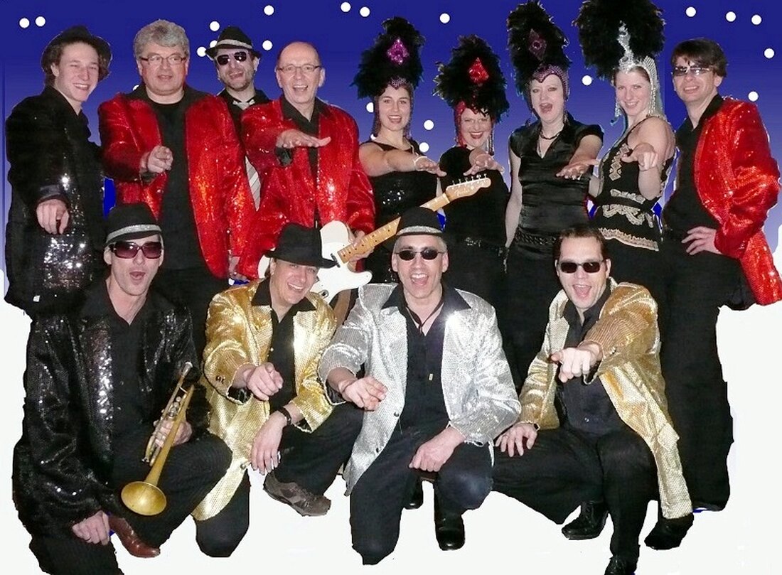 Weiden. Ihre Wurzeln liegen in Weiden: Mit dem klingenden Namen „Wild Boy Heinz &amp; The Pontiacs“ präsentiert sich am Mittwoch, 06. Juli um 19.00 Uhr eine Münchener Gruppe bei einer Sommerserenade.  Gegründet wurde [&hellip;]