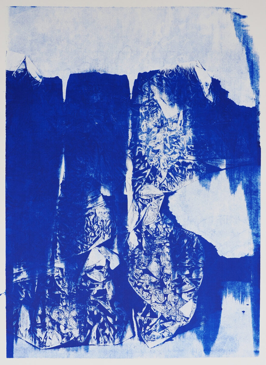 Amberg. Regina Ernst, Kim Nespor und Johannes von Ruedorffer sind die Kunstpreisträger der Sparda-Bank 2024 und stellen ihre Werke bis zum 30. März 2025 aus. 