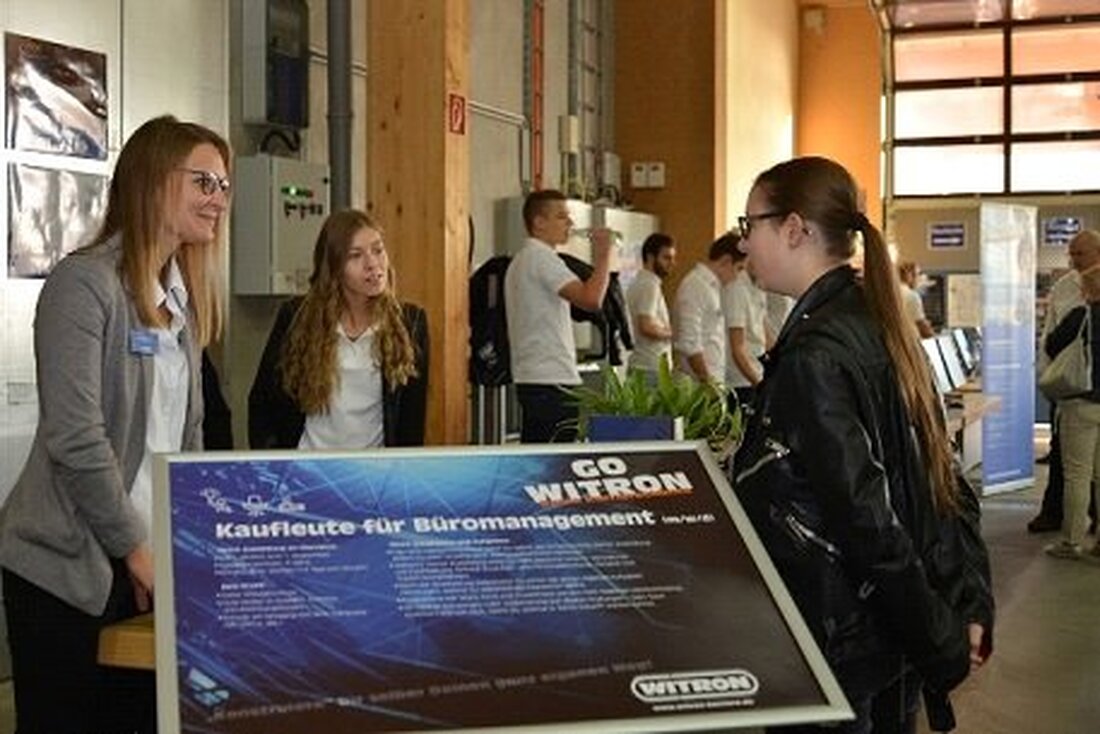 Parkstein. Am Samstag, 21. September findet von 8 bis 14 Uhr bei der WITRON-Gruppe in Parkstein die Job-Aktiv-Messe statt. Schüler, Studenten, Fachkräfte und Quereinsteiger/Umschüler können hier die Firma sowie Ausbildungs- [&hellip;]