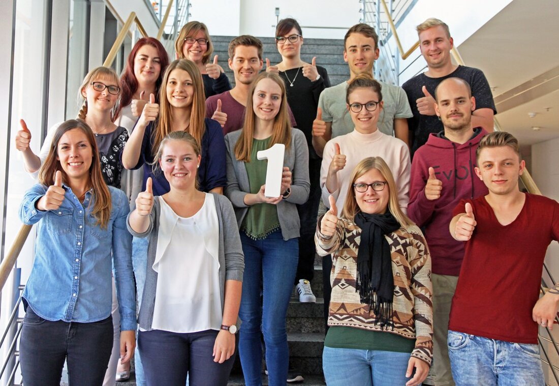 Weiden. Die Bewertungsplattform kununu hat die Arbeitgeber ermittelt, bei denen Praktikanten besonders zufrieden sind. Diese Auswertung führt die Witt-Gruppe an: Ihr gelang die besondere Auszeichnung Platz 1. „Wer hätte es gedacht: Sieger [&hellip;]