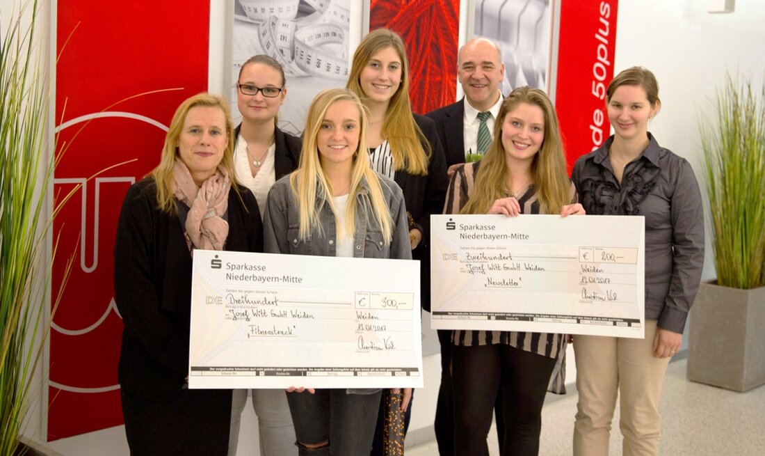 Weiden. Die Witt-Gruppe ist fit: Beim gemeinsamen Azubi-Wettbewerb „Mein Betrieb ist fit“ von Barmer und Wirtschaftszeitung haben Auszubildende der Witt-Gruppe mit den Ideen „Fitnesstrack“ und „Fitness-Newsletter“ den zweiten und dritten [&hellip;]