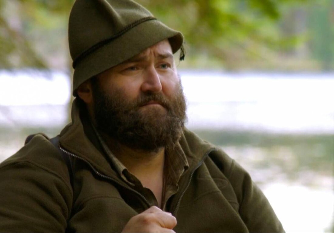 Neustadt a. d. Waldnaab. Die Stadthalle Neustadt a. d. Waldnaab präsentiert am 28. Juni 2025, um 19.00 Uhr eine Veranstaltung mit dem Wildtierflüsterer "Woid Woife", veranstaltet vom Naturpark Nördlicher Oberpfälzer Wald. Tickets sind über okticket.de erhältlich.