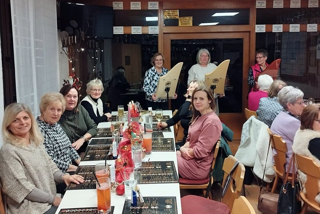 Pressath. Dieser vorweihnachtliche Abend war ein gelungener Abschluss des Jahres und weckte bei allen Vorfreude auf das kommende Jahr.