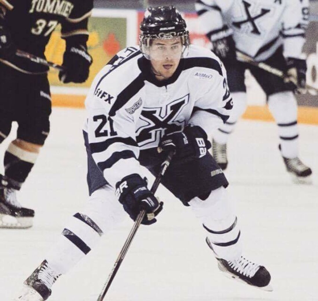 Weiden. Mit der Besetzung der zweiten Kontingentstelle beenden die Blue Devils Weiden die Kaderplanung für die Saison 2016/2017. Der Kanadier Zack MacQueen schließt die letzte Lücke im Weidener Team. Der [&hellip;]