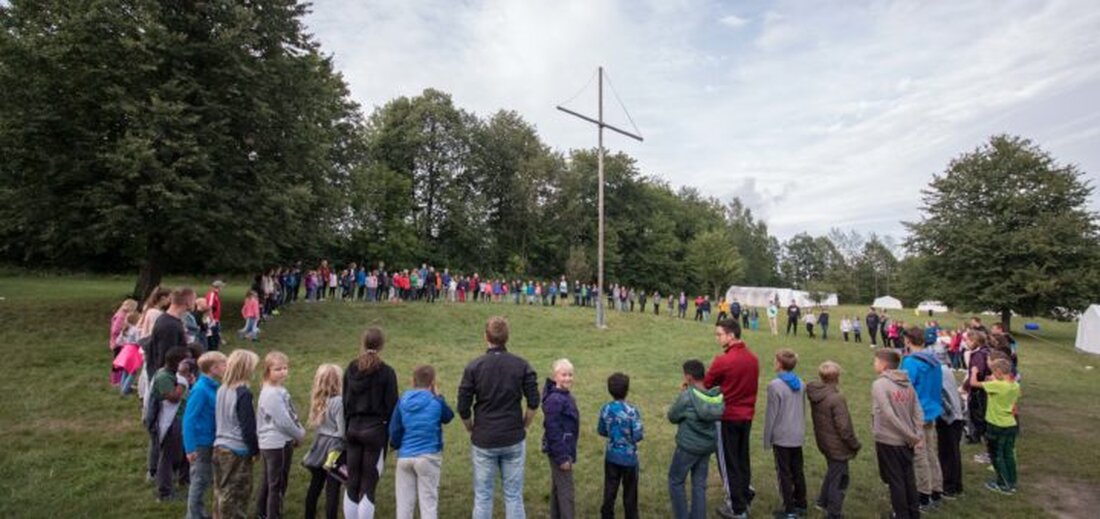 Plößberg. Die Corona-Lage macht den Zeltlagern Plößberg einen Strich durch die Rechnung. Schweren Herzens müssen die Verantwortlichen die Zeltlager – trotz Doppeljubiläum in diesem Jahr – absagen. Wie das Dekanat [&hellip;]