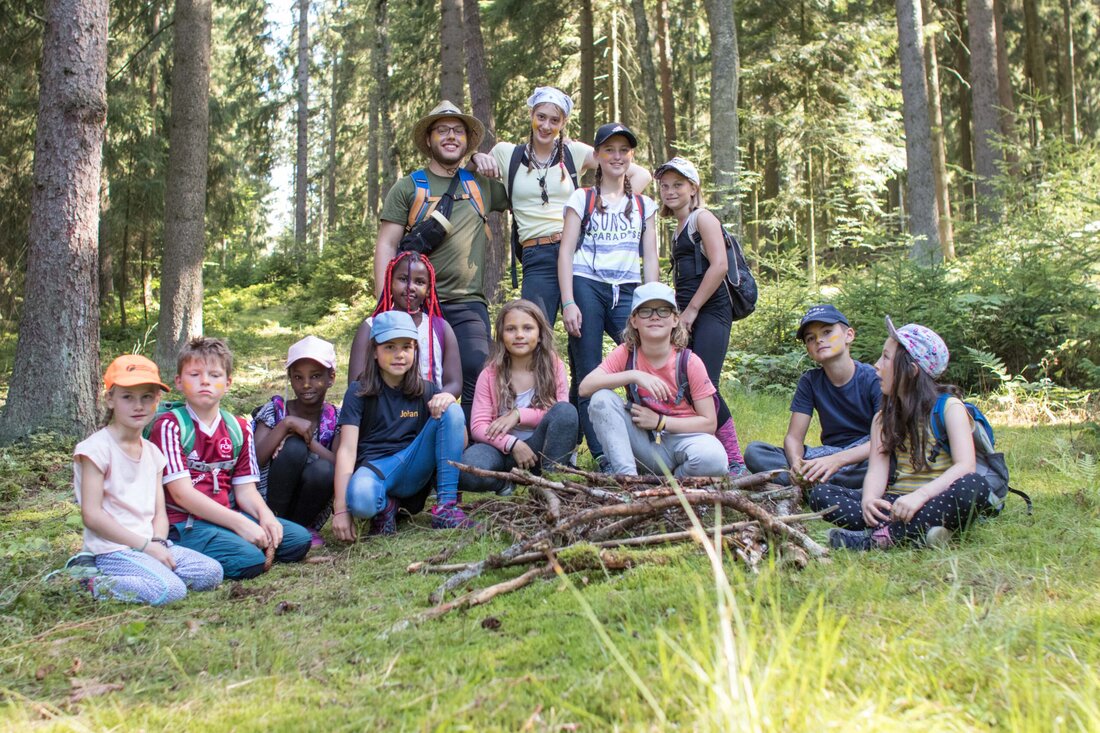 Weiden/Plößberg. Die Zeltlager in Plößberg mussten abgesagt werden. Stattdessen veranstaltet die Evangelische Jugend im Dekanat Weiden nun die Zeltlager-Aktionstage, kurz ZAT. Sie sind gedacht für alle Kinder und Jugendlichen, die [&hellip;]