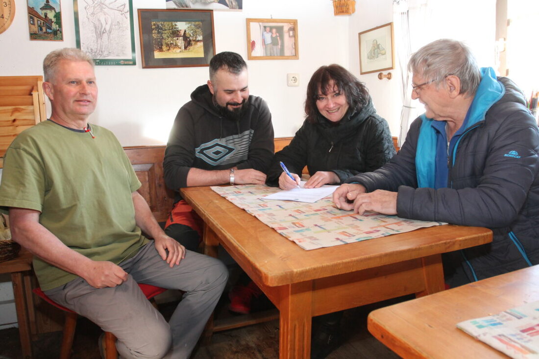 Georgenberg. Die Alte Mühle Gehenhammer öffnet am 1. Mai wieder: Zlata Reber übernimmt die Brotzeitstube und setzt auf regionale Produkte. Der OWV ist erleichtert; geöffnet ist mittwochs sowie Freitag bis Sonntag ab 13 Uhr.