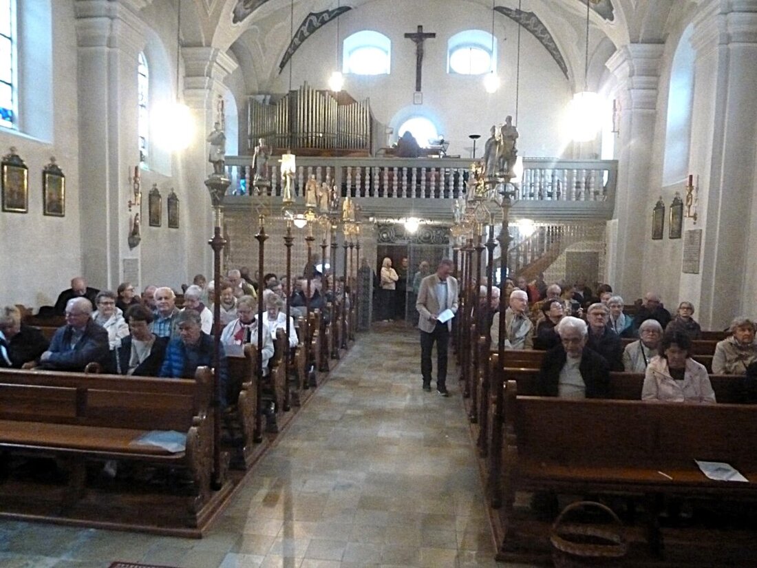 Weiden. Die Pfarrei St. Josef, das Katholische Bildungswerk und der Verein für Simultankirchen e. V. luden zum Thema "Die Botschaft der Heiligen der Zunftstangen" ein.