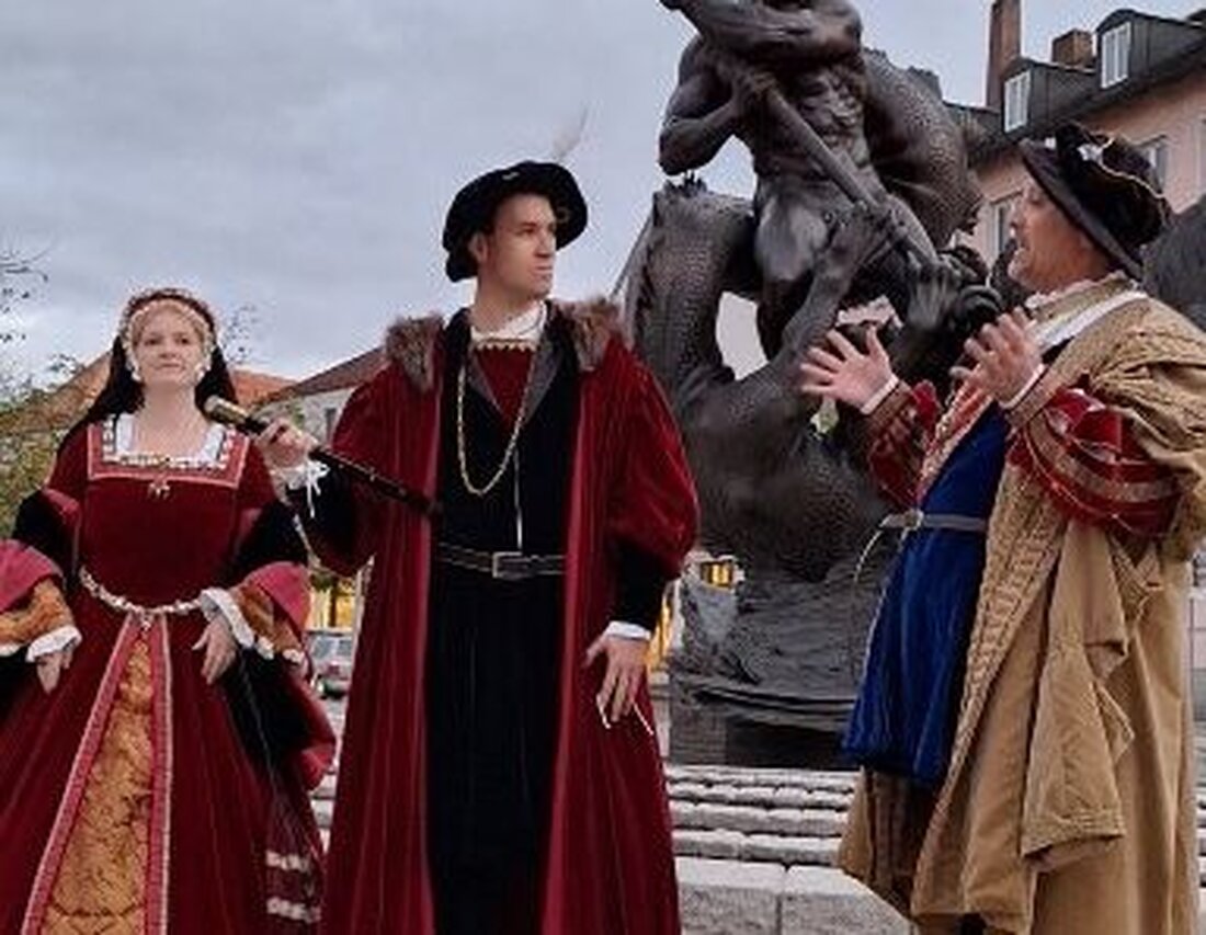 Burglengenfeld. Am Ostermontag, 6. April 2026, lädt Dr. Margit Berwing-Wittl zur Erlebnis-Stadtführung mit den Pfalzgrafen Ottheinrich und Philipp sowie Prinzessin Mary ein. Start ist um 15 Uhr am Oberpfälzer Volkskundemuseum.