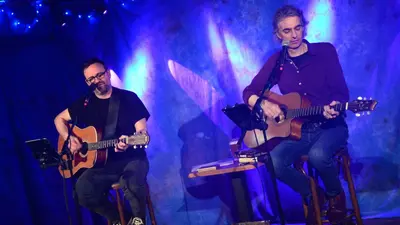 Austropop-Abend mit Herz und Humor im Kulturbahnhof