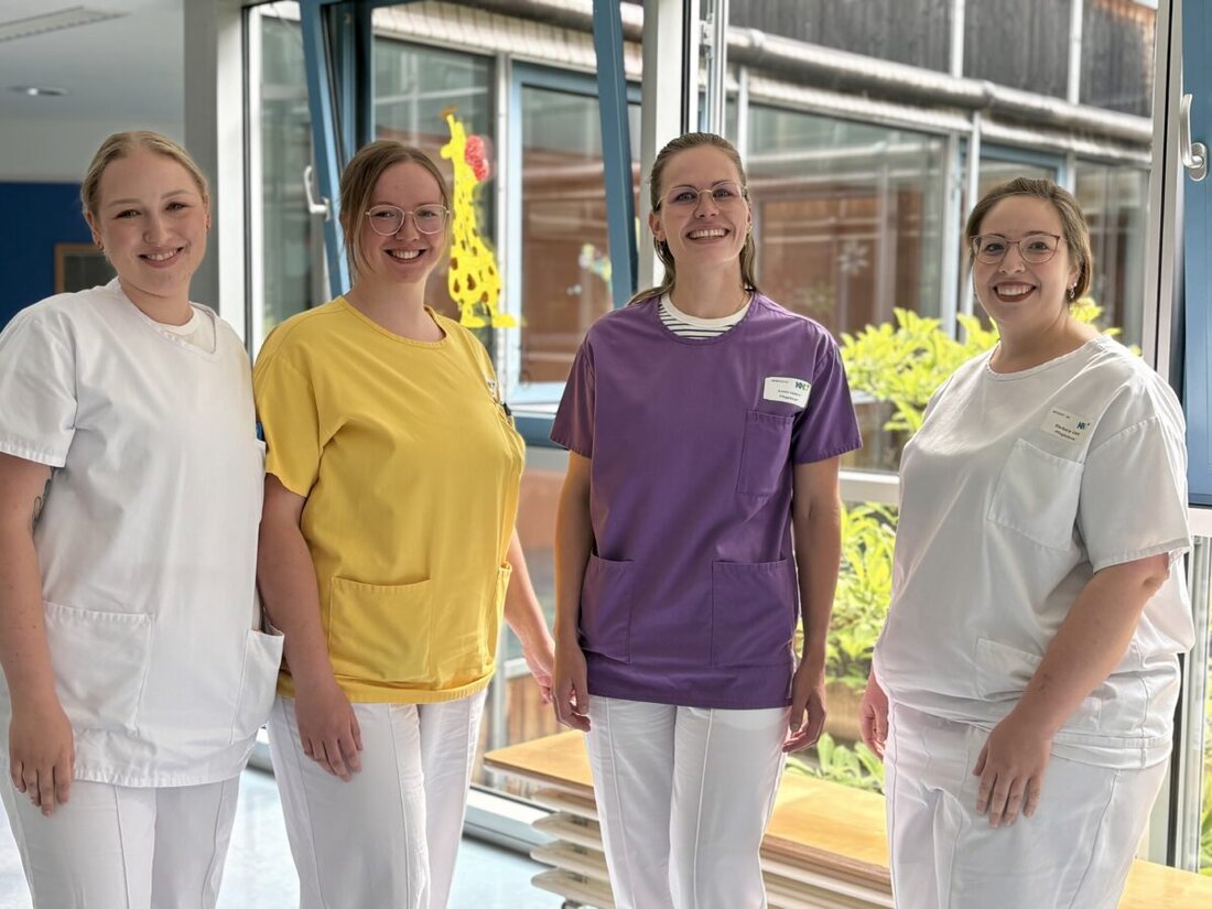 [Advertorial] Weiden. Was machen eigentlich Pflegewissenschaftlerinnen? Vier junge Frauen aus dem Klinikum Weiden geben Antworten – und zeigen, warum moderne Pflege längst weit mehr ist als Blutdruck messen und Verbände wechseln.  