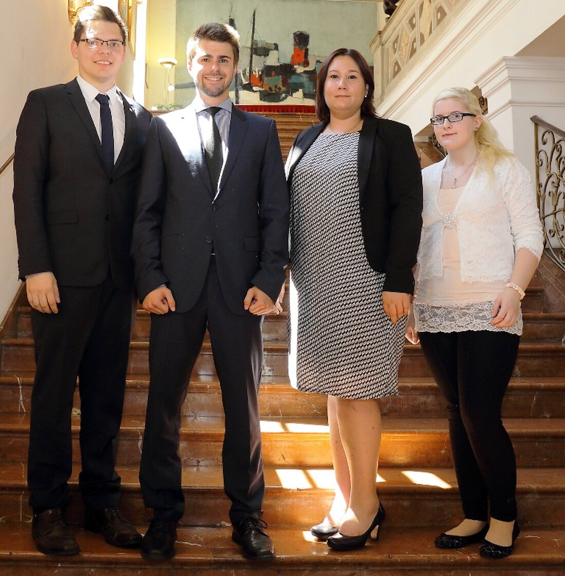 Weiden. Ina Meidenbauer, Jessica Fraunholz, Christian Schramm, Daniel Kaltenecker und Matthias Argauer von der Raiffeisenbank Weiden eG gehören zu den 80 besten Auszubildenden des Abschlussjahrgangs 2014/2015 der bayerischen Genossenschaftsorganisation. +++ [&hellip;]