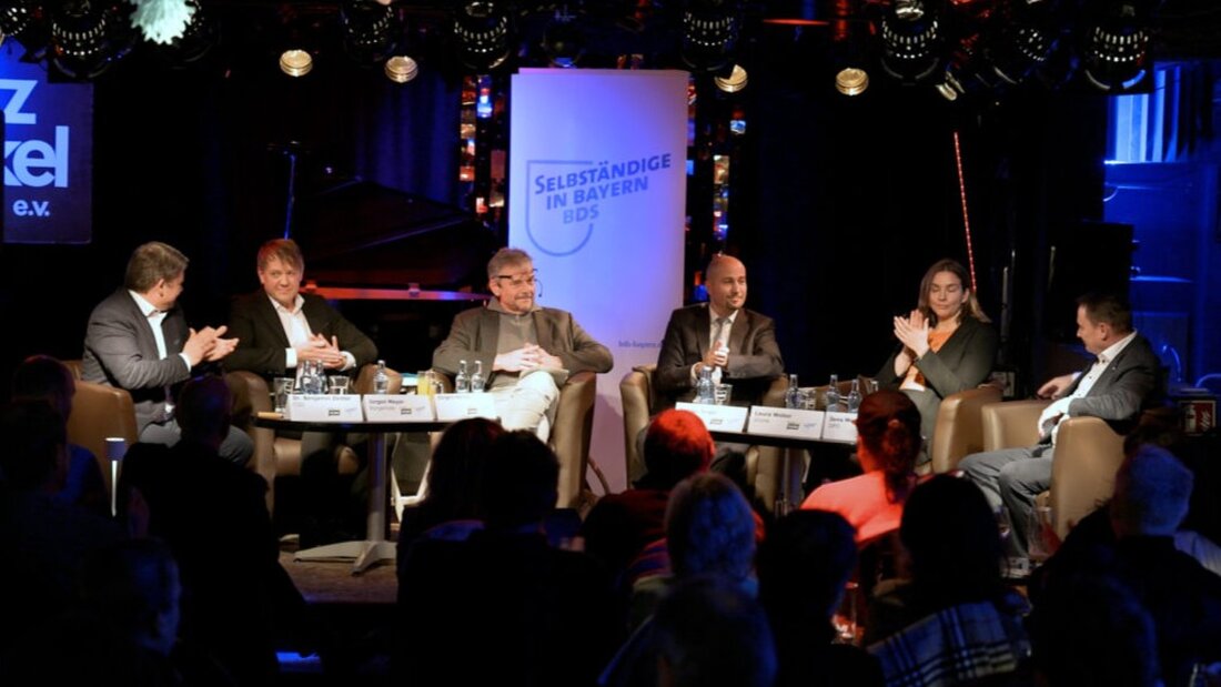 Weiden. Der Bund der Selbständigen und OberpfalzECHO luden am Mittwochabend zur Podiumsdiskussion mit fünf Weidener Oberbürgermeister-Kandidaten ein. Die Bilanz: engagierte Debatten in entspannter Atmosphäre. Rund 120 Zuhörer füllten das Bistrot Paris.