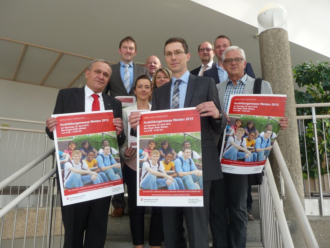 Weiden. In diesem Jahr begrüßen Oberbürgermeister Kurt Seggewiß, die Agentur für Arbeit und die Industrie- und Handelskammer 103 Aussteller auf der Ausbildungsmesse am Samstag den 25. April in der Max-Reger-Halle. [&hellip;]