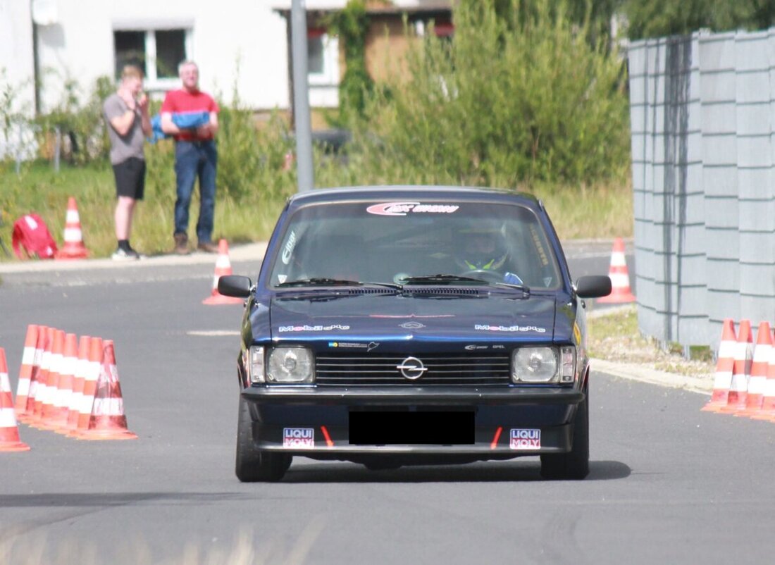 Wiesau. Der 9. und 10. Oldtimer-Automobilslalom im Industriegebiet war ein Erfolg mit lokalen Fahrern auf den vorderen Rängen. Die Beständigkeit der Fahrer entschied über die Platzierung.