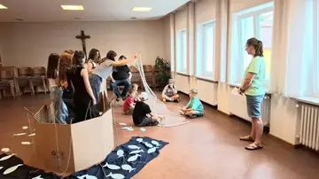 Neuaufnahme der Ministranten in Eslarn: Gemeinsam mit Jesus in einem Boot unterwegs