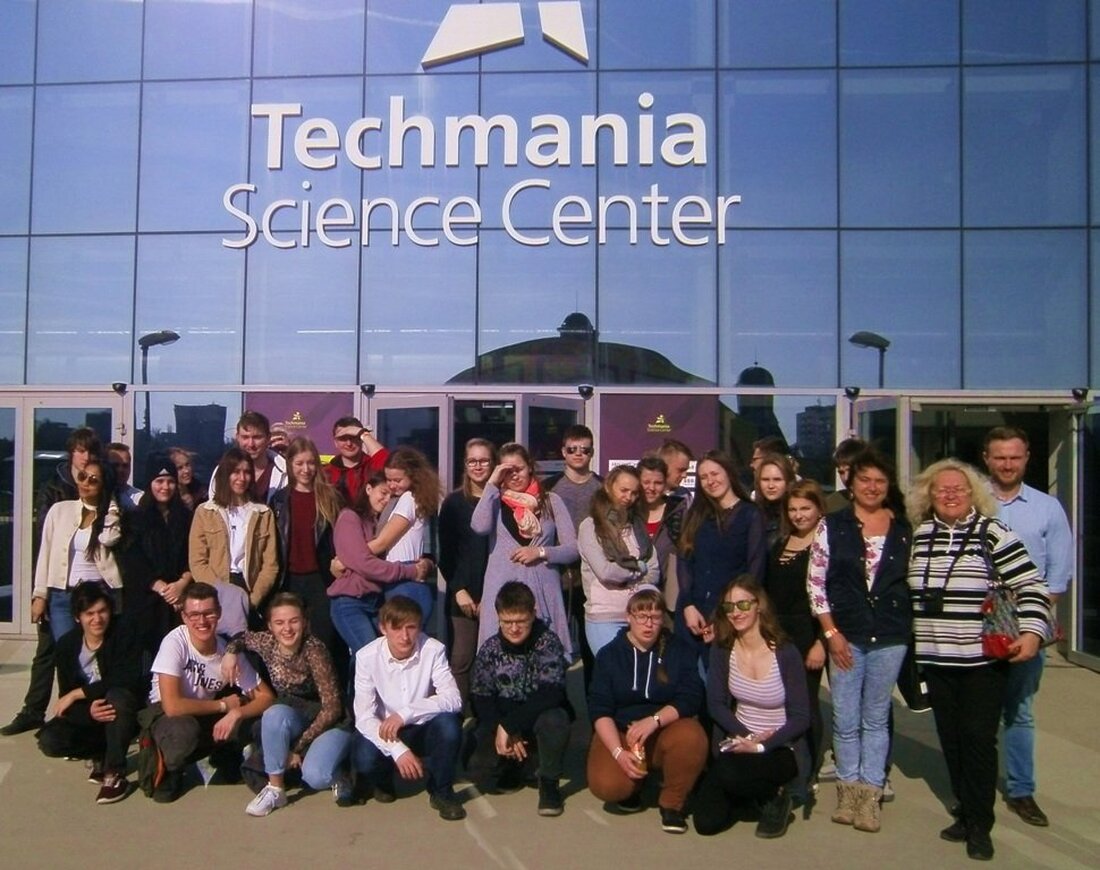 Wiesau. Kann Physik spannend sein? Das Science-Center-Techmania in Pilsen beweist: Ja, so auf jeden Fall!  Gemeinsam mit Schülerinnen und Schülern der Partnerschule Hotelová Skola aus Marienbad haben tschechisch-lernende 11. Klässler der [&hellip;]