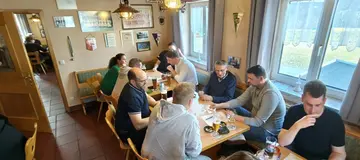 Alois Übelmesser siegt beim Schafkopfnachmittag in Pechbrunn