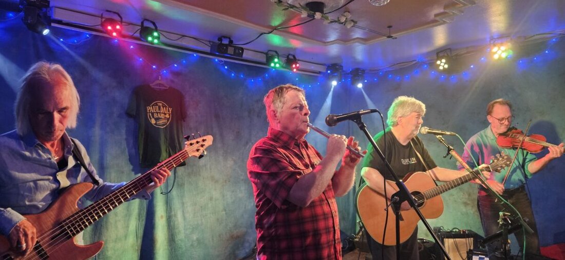 Weiden. Mitreißende Musik, begeistertes Publikum und beste Stimmung: Die "Paul Daly Band" aus München sorgte am Freitagabend für einen tollen Konzertabend.
