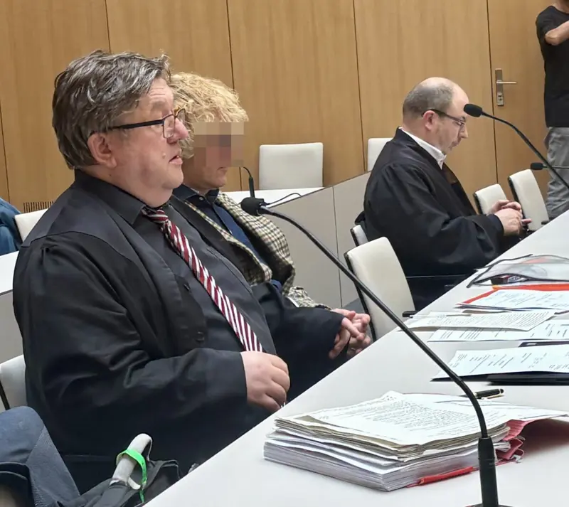 Prozess gegen mutmaßlichen Testamentsfälscher – Dicke Luft im Schwurgerichtssaal