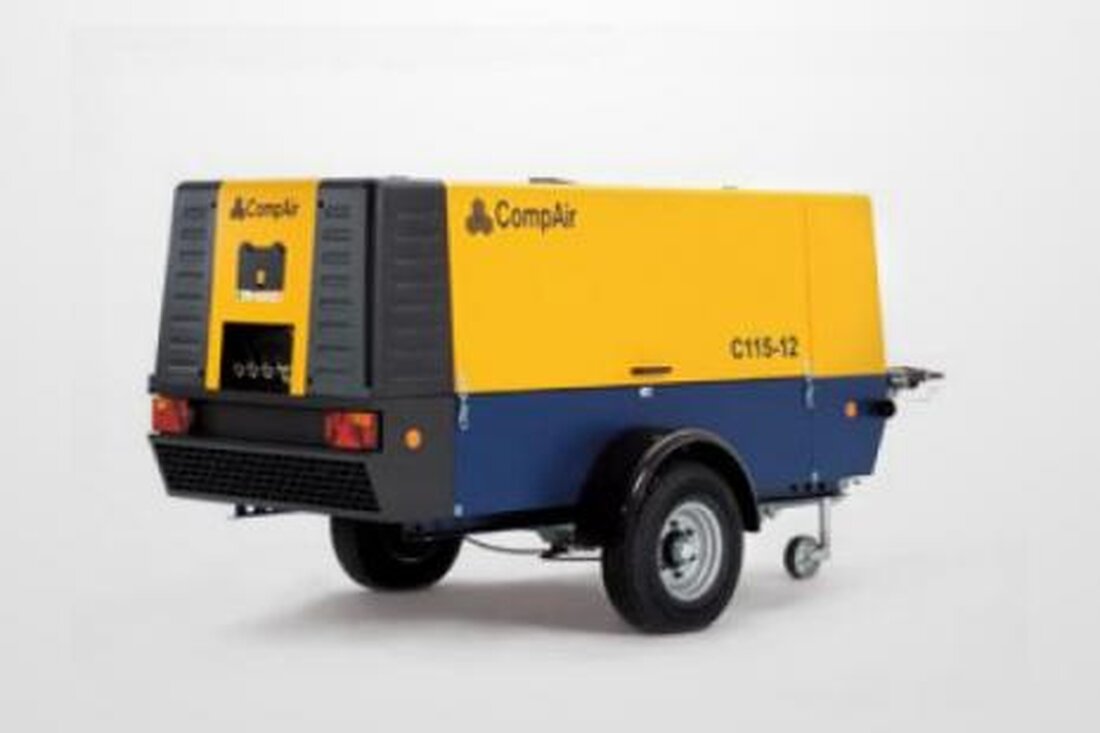 Döllnitz/Pressath. Unbekannte Täter machten sich in Döllnitz und Pressath auf mehreren Firmengeländen und Lagerhallen zu schaffen und kamen so insgesamt an Beute im Wert von 29.000 Euro.  Die Polizei geht davon [&hellip;]