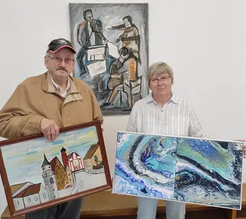 Ausstellung heimischer Künstler und Sammler im Bürgerhaus in Schlammersdorf