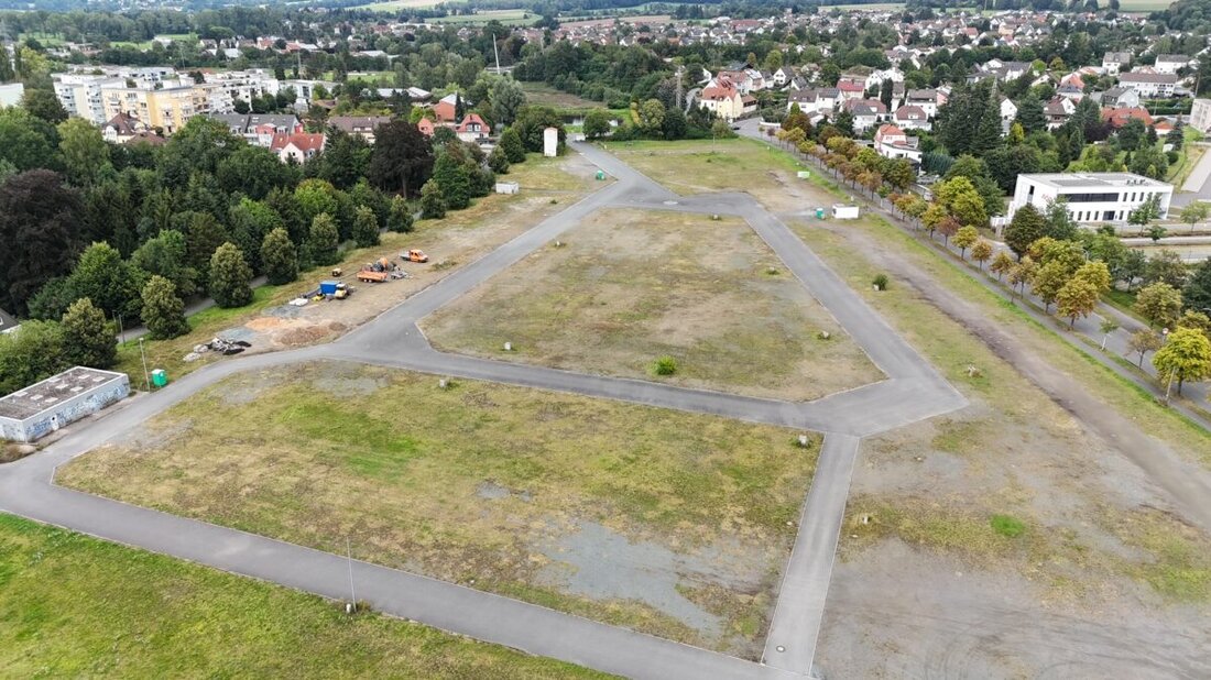 Weiden. Am Donnerstag, den 14. November 2024, findet eine Besprechung über das Thema „Hochschulstandort/ehemaliger Volksfestplatz“ statt. Dort werden erste Informationen über die Zukunft des alten Volksfestplatzes preisgegeben. Bist du dabei?