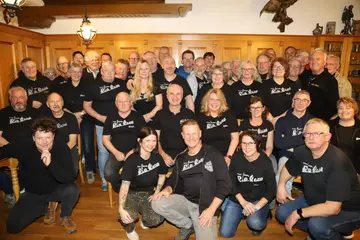 Vespa Club Rio Nero feiert zehnjähriges Jubiläum in Schwarzenbach