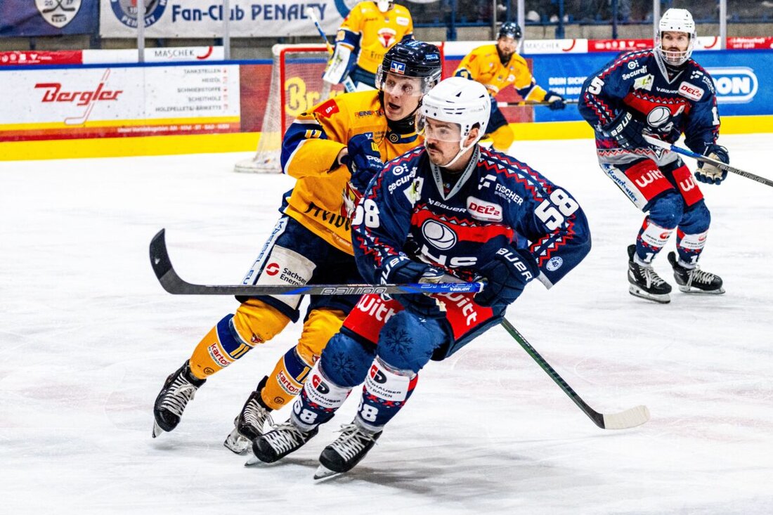 Weiden. Die Blue Devils Weiden melden ihren ersten Neuzugang für die Saison 2026/2027. Der 28-jährige Center Charlie Jahnke kommt von den Lausitzer Füchsen nach Weiden und unterschreibt für zwei Jahre.