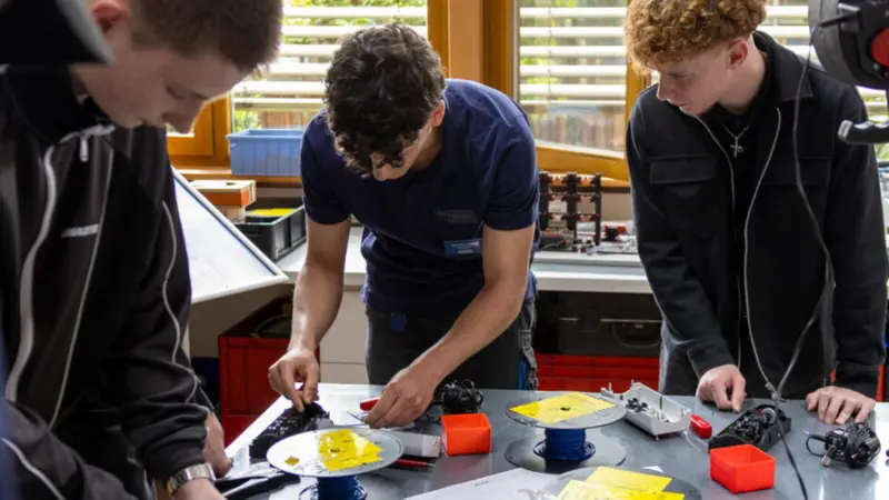 Nachmittag der Ausbildung bei WITRON: Drei Stunden, die deine Zukunft verändern können