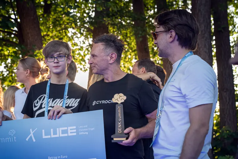 Pitch-Champion beim DENK.summit 2026: Cyrock.AI bremst den KI-Energiehunger