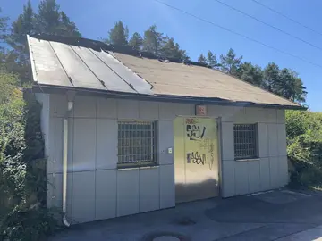 Kupferdach-Diebstahl in Wackersdorf verursacht 12.500 Euro Schaden