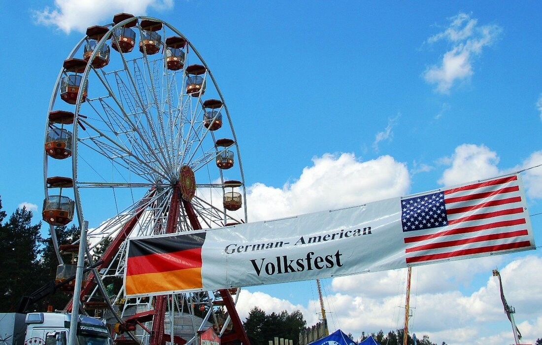 Grafenwöhr. Die US-Armee Garnison Bavaria lädt auch in diesem Jahr wieder herzlichst zum Deutsch-Amerikanischen Volksfest in Grafenwöhr ein. Die gesamte Bevölkerung ist eingeladen, gemeinsam mit den Amerikanern vom 2. bis [&hellip;]