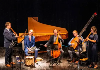 Feierlich in Waldsassen: Hoch soll er leben! - Apollo’s Cabinet