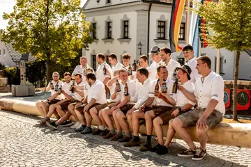 120 Jahre: Burschenverein Parkstein feiert drei Tage