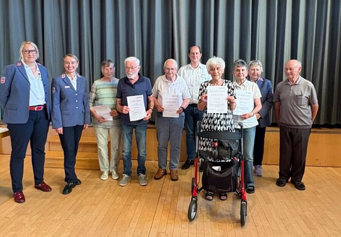 Weiden. Bei der jährlichen Ortsversammlung der Malteser blickten 30 Mitglieder und Gäste auf ein engagiertes Jahr zurück, hörten Berichte und ehrten langjährige Kräfte, zudem wurde eine neue PSNV-Leiterin berufen.