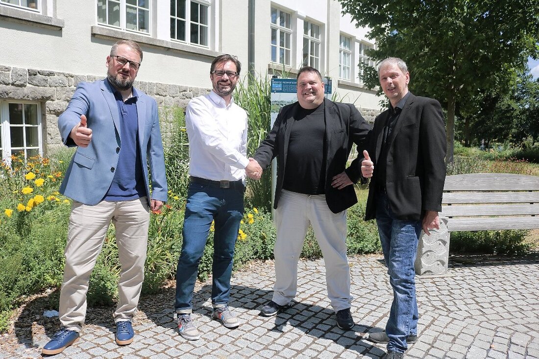 Tirschenreuth. Der Landkreis Tirschenreuth und Oberpfalzmarketing verstärken die Kooperation. Dies wurde bei einem Strategietreffen zwischen Oberpfalzmarketing e.V. und Akteuren der Kreisentwicklung am Landratsamt beschlossen. Die Oberpfalz ist eine Region, die [&hellip;]