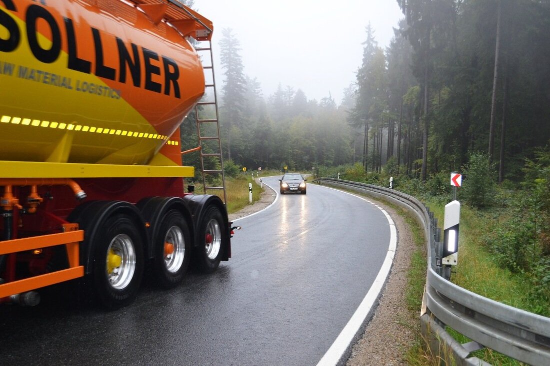 Erbendorf. Der Hessenreuther Berg gehört zu einer der gefährlichsten und kritischsten Verkehrssituationen in ganz Bayern. Die Unfallrate ist hier fünfmal höher als im übrigen Bayern. Bereits seit 40 Jahren wird [&hellip;]
