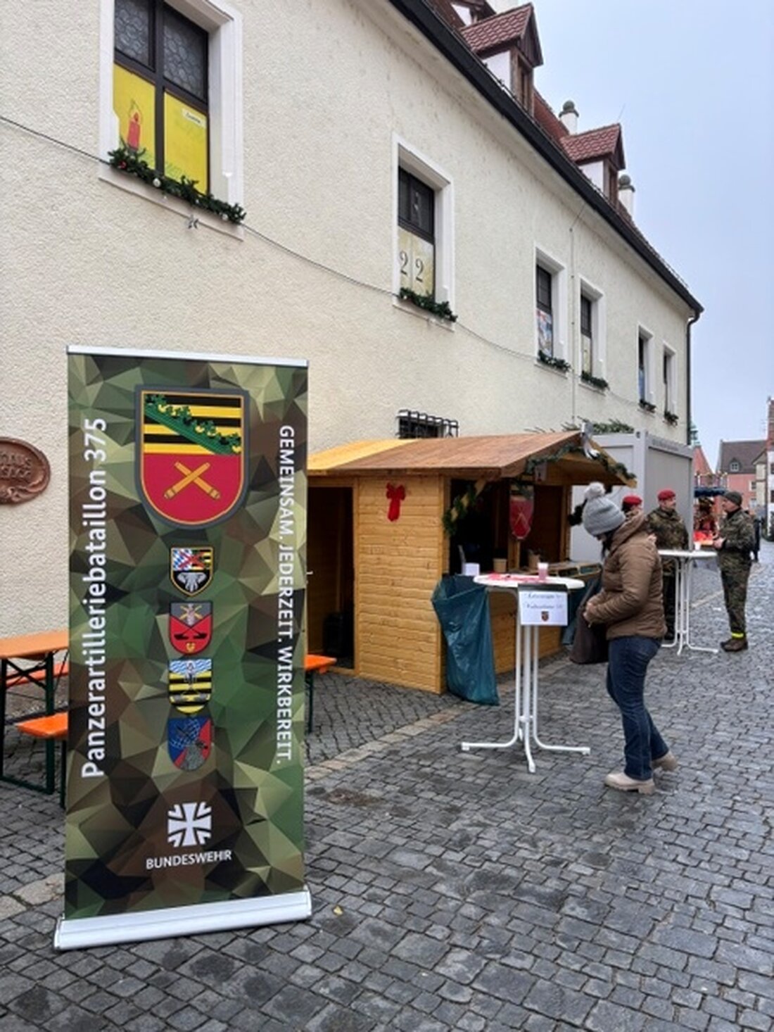 Eschenbach. Die Polizei sucht Zeugen zu einem weißen Mercedes Vito Mixto nach Einbrüchen in Eschenbach/Vorbach am Samstag, 20. September 2025, 18 Uhr bis vier Uhr.