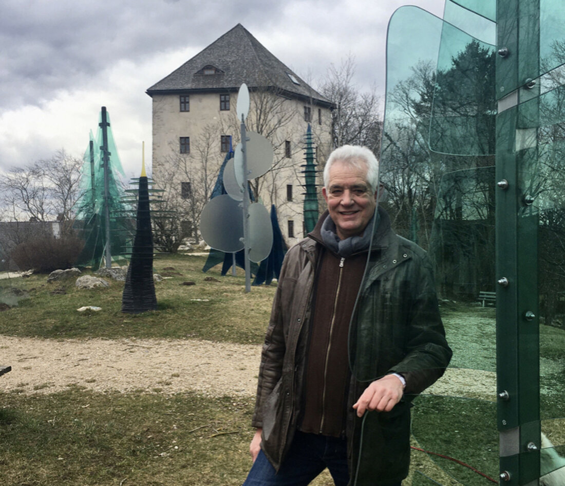 Weiden. Einmal im Jahr veranstaltet das Sinfonieorchester der Stadt Weiden ein Konzert, das immer etwas Besonders ist.  Dieses Mal  ist es sogar etwas ganz Besonderes: Das Sinfonieorchester der Stadt Weiden untermalt live den Film „Der Teich“ von Thomas Stock.