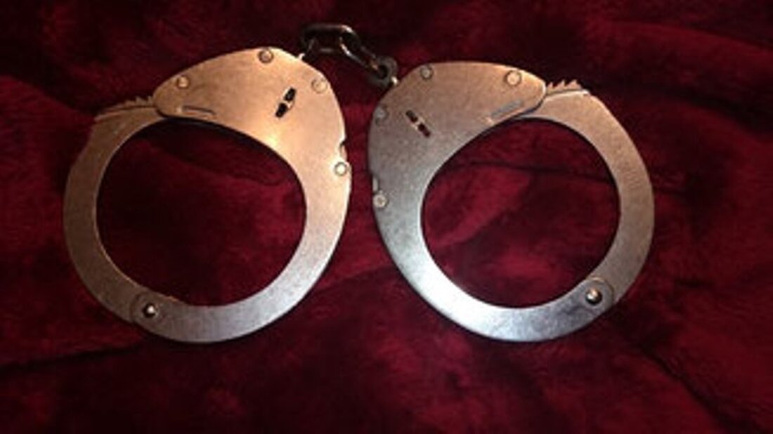 Weiden. Es wird spannend für alle Krimi-Liebhaber. Im wahren Leben haben reale Kriminalfälle in Weiden zu verschiedenen Zeiten für Aufregung gesorgt und die Bevölkerung in Atem gehalten. Jetzt könnt ihr euch selbst [&hellip;]