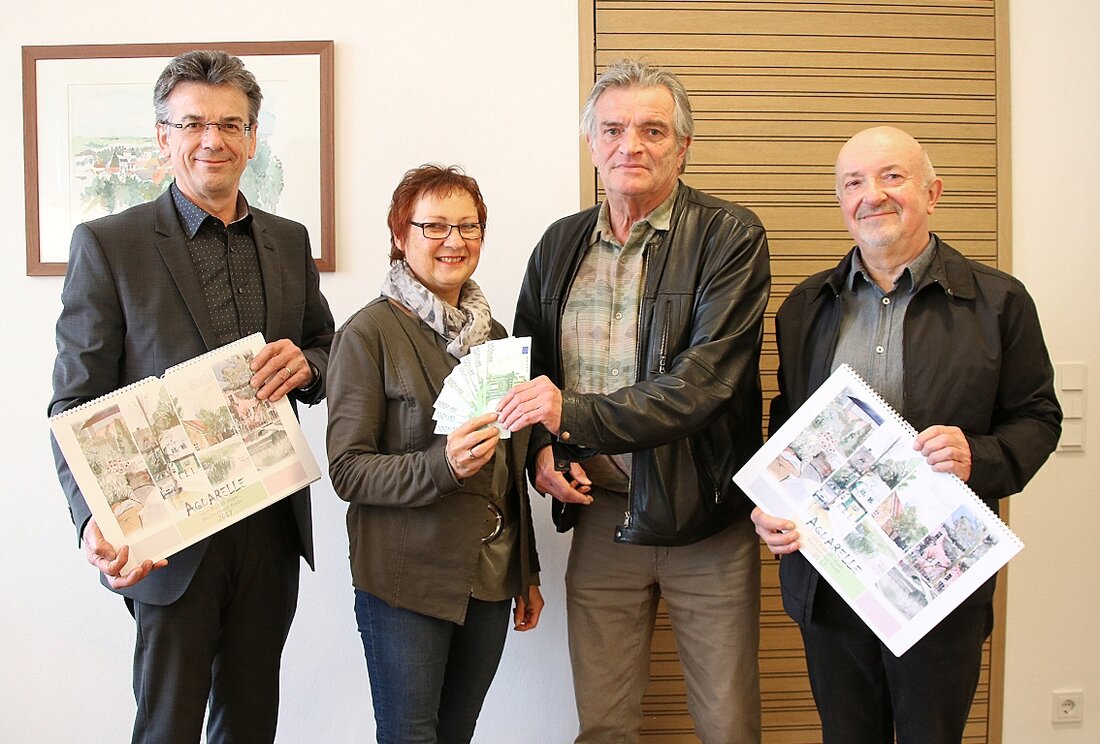 Tirschenreuth. Sie sind mittlerweile ein begehrtes Sammlerstück – die Aquarellkalender vom Tirschenreuther Künstler Rudi Jäger. Ende 2016 brachte der inzwischen pensionierte Aquarellmaler zusammen mit dem Verleger Thomas Rode eine weitere Auflage [&hellip;]