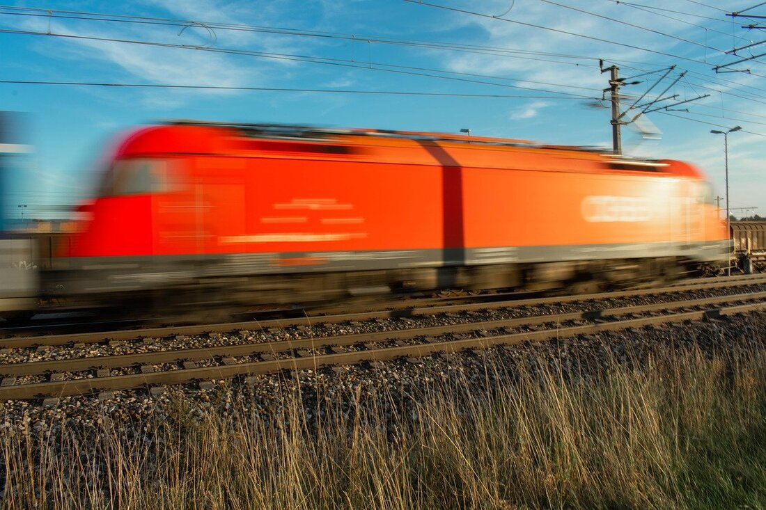 Weiden. Die Bundespolizei warnt davor einfach über Bahngleise zu laufen. Vor allem im Hinblick auf die Sperrung der Fußgängerunterführung in der Dr.-Kilian-Straße in Weiden.  In Zusammenhang mit der Sperrung der [&hellip;]