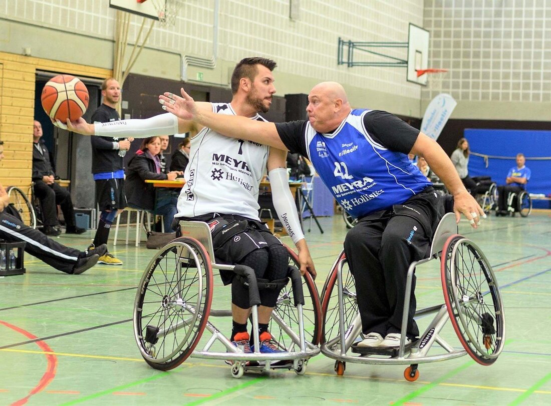 Weiden. Gelungener Start in die neue Saison: Die Rollstuhl-Basketballer des Behinderten- und Vtialsportvereins (BVS) Weiden haben am Wochenende beim eigenen Meyra-Cup positiv überrascht. Mit Salzburg, Rummelsberg und den eigenen beiden [&hellip;]