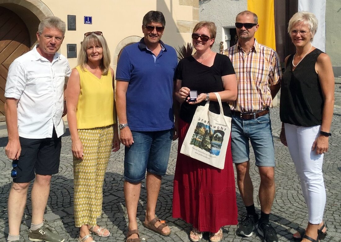 Grafenwöhr. Seit über 20 Jahren gibt es die Partnerschaft zwischen Grafenwöhr und dem niederösterreichischem Grafenwörth. Besonderer Besuch kündigte sich deshalb zum Grafenwöhrer Bürgerfest an.  Von Gerald Morgenstern Gegenseitige Besuche, Fahrten, [&hellip;]