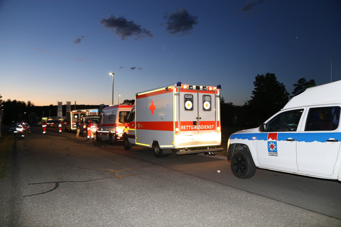 Grafenwöhr. Die Fallschirmspringer-Übung auf dem Truppenübungsplatz hat für viel Aufsehen gesorgt. Gelände und Team waren speziell vorbereitet – und doch ist die Übung nicht nach Plan verlaufen.  Eine Luftlandeeinheit des [&hellip;]