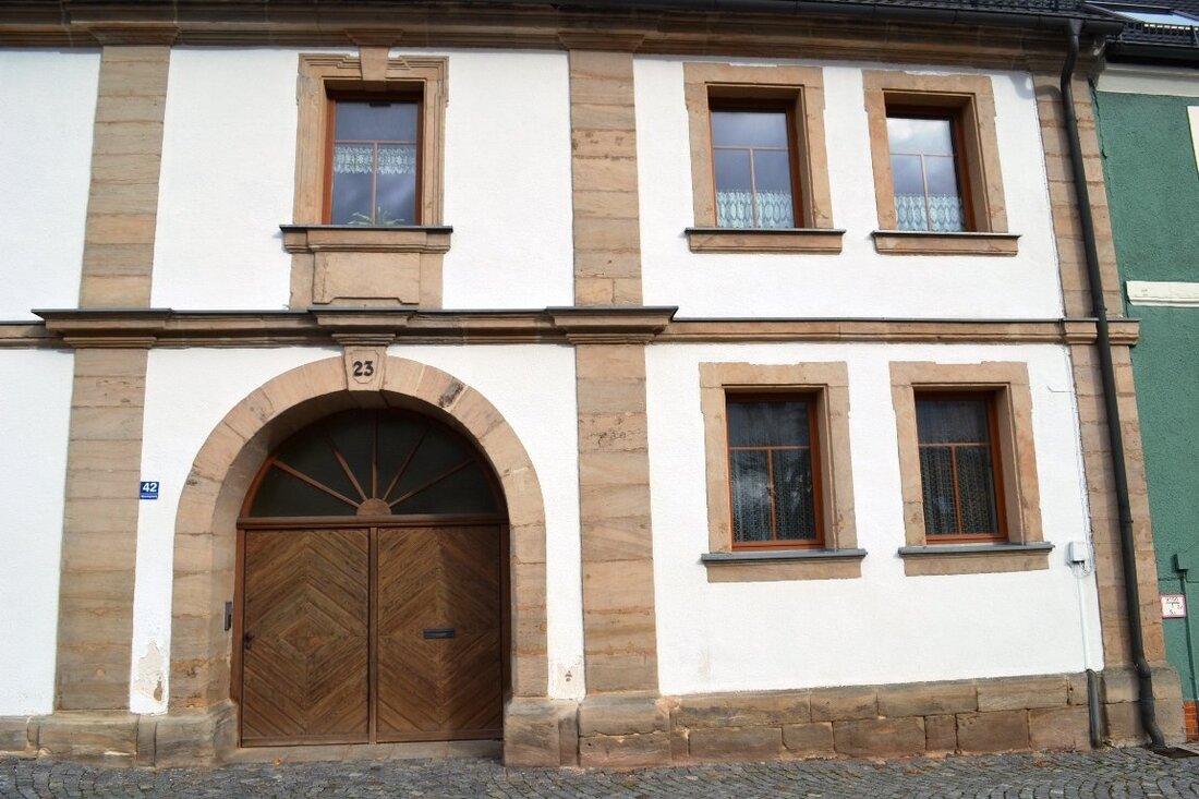 Neustadt/Kulm. Heute fällt mit dem Spatenstich für den Kanalbau auf dem Marktplatz der Startschuss für die Altstadtsanierung. Der Bau der neuen Abwasseranlage macht den Auftakt für die grundlegende und von [&hellip;]