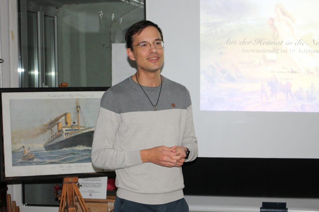 Kemnath. Die Regionalgeschichte des Fichtelgebirgsraums ist Adrian Rossners Leidenschaft, seine ebenso faktenreichen wie spannenden und humorgewürzten Vorträge sind stets für „volle Häuser“ gut.